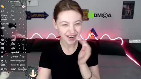 sweetmuffin88 online show from June 24, 12:37 pm