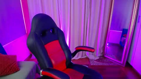 Rubi online show from April 28, 7:40 pm