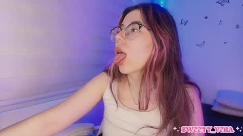 Veronica Independent Model online show from November 18, 11:22 am