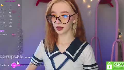 Snapshot of sweetuniporn chatting on March 12, 8:30 am Elis im back fav vibes 66100222 and 160 online show from March 12, 8:30 am