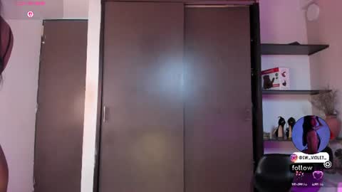 sweetviolet___ online show from July 15, 12:10 pm