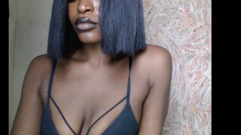 sweetxxboobsx online show from September 16, 6:49 pm