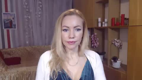 Sweety friend online show from February 9, 9:06 pm