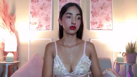 LAURA online show from February 5, 11:57 am