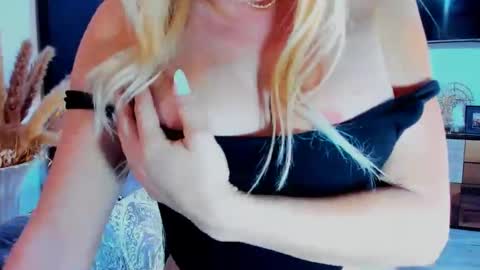 Ecaterina online show from December 4, 3:37 am