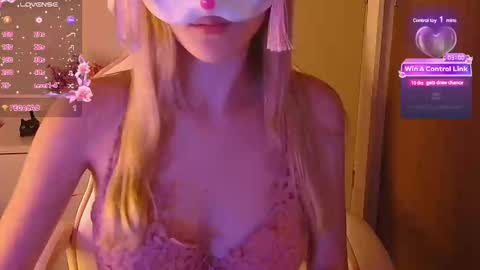 Milena online show from December 3, 1:17 am