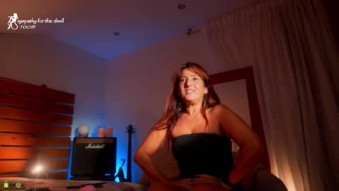 Lily online show from September 21, 9:35 pm