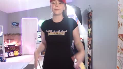 Jennah online show from March 5, 10:23 pm