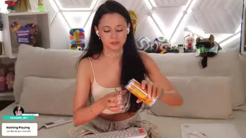 TAANNI online show from July 16, 7:51 pm