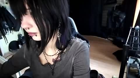 Lina online show from February 13, 11:45 am