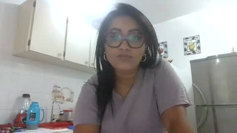 yameil online show from July 4, 11:17 am