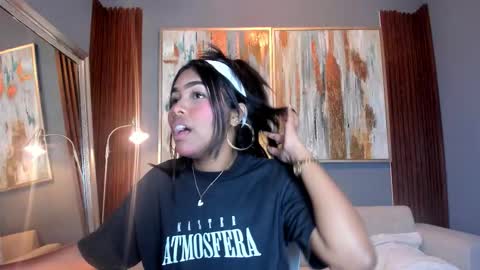 Tahiela  online show from March 13, 4:03 am