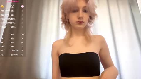 Tessa online show from July 10, 8:04 am