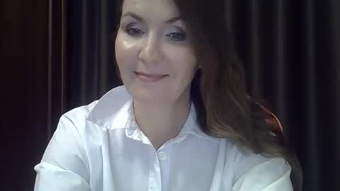 taisialucky77 online show from October 4, 6:56 pm