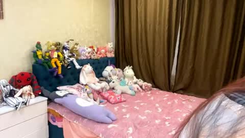 Eva   online show from May 24, 3:11 pm