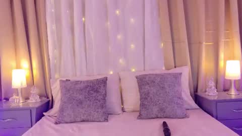 tali  online show from June 20, 6:55 pm