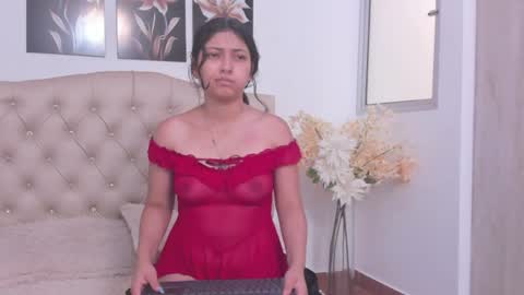 Hi im sara online show from July 30, 1:34 pm