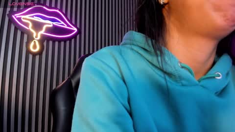 Snapshot of tamaraakins chatting on January 7, 12:41 pm Tamy online show from January 7, 12:41 pm