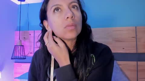 Snapshot of tamaraakins chatting on September 18, 12:47 pm Tamy online show from September 18, 12:47 pm