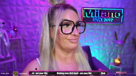 TamaraMilano online show from May 3, 7:34 am