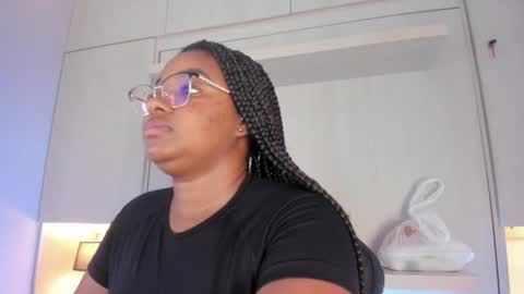 Tami online show from June 15, 7:36 pm