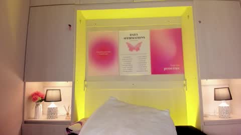 Tami online show from February 14, 12:01 am