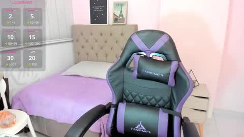 Tania  online show from November 11, 1:52 pm