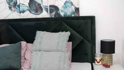 tanyaGrey online show from February 4, 8:24 am