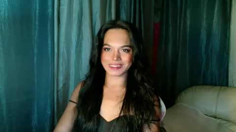 tanyabels_thenaughtyone online show from June 5, 9:37 am