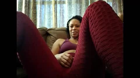 Snapshot of tashatoni420 chatting on September 24, 2:05 pm Ms Toni online show from September 24, 2:05 pm