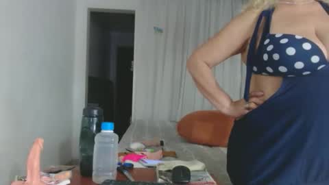 tatiana giraldo online show from March 2, 5:08 am