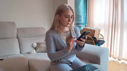 tattoobbgirl online show from March 20, 3:06 pm