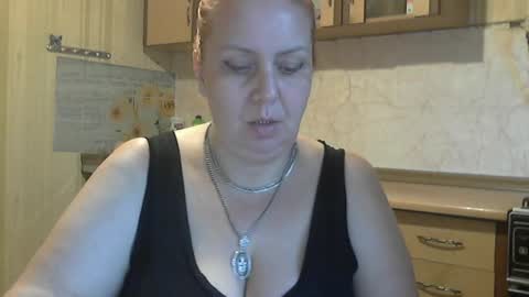 Snapshot of tatyanka_ chatting on January 11, 6:35 am tatyanka_ online show from January 11, 6:35 am