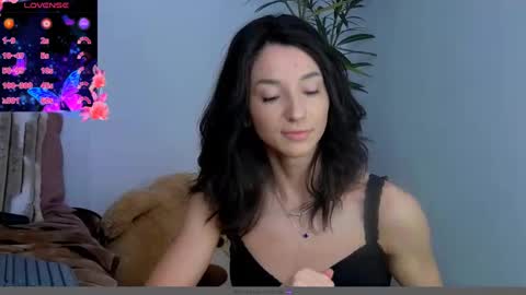 TayaKayan online show from December 11, 3:02 am