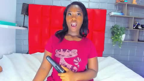 taylorr_evans online show from March 14, 6:20 pm