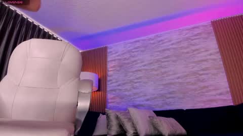 Taylor  online show from March 11, 7:38 pm