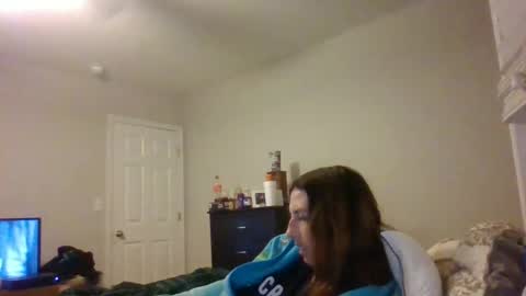 taylorslay online show from June 12, 4:09 am