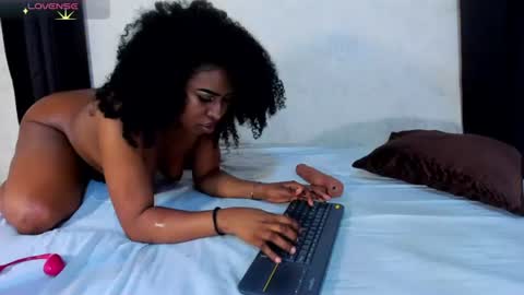 Tayra online show from June 13, 9:23 pm