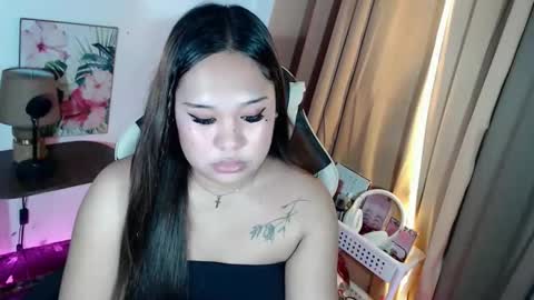 Christine online show from May 14, 10:59 pm