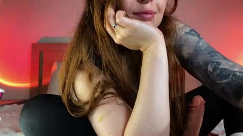 Mary     X TechnoElfff  INST    fansly kissmary online show from August 2, 9:18 pm