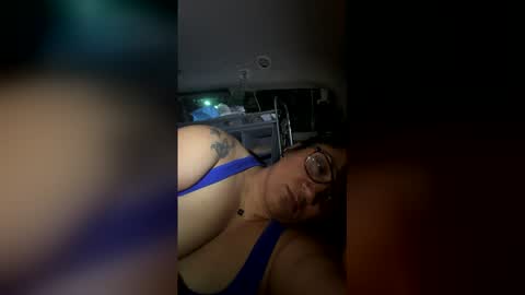 tee1luv online show from February 11, 2:36 am