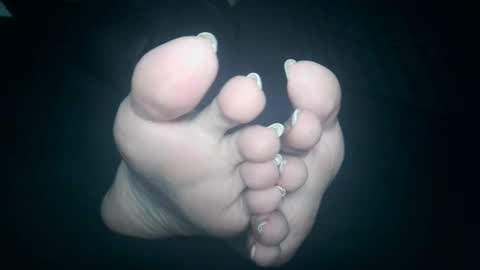 Viv West online show from October 4, 5:24 am