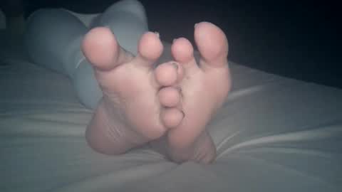 Viv West online show from February 3, 6:40 am