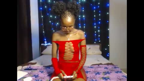 Snapshot of tempting_vibe chatting on September 11, 2:01 am tempting_vibe online show from September 11, 2:01 am