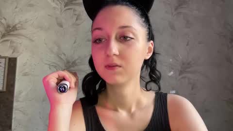 temptingvision online show from March 12, 8:17 am