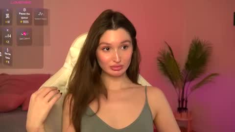 Snapshot of tender_babyy chatting on February 21, 8:06 am Sexy girl Li online show from February 21, 8:06 am