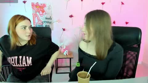 ur Louise online show from May 3, 9:12 am