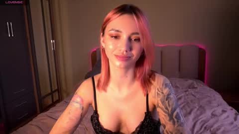 Teya online show from February 27, 12:05 pm