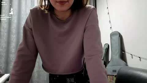 Anny Simpson online show from May 3, 9:18 pm