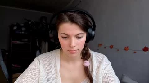 Anny Simpson online show from October 30, 5:54 am